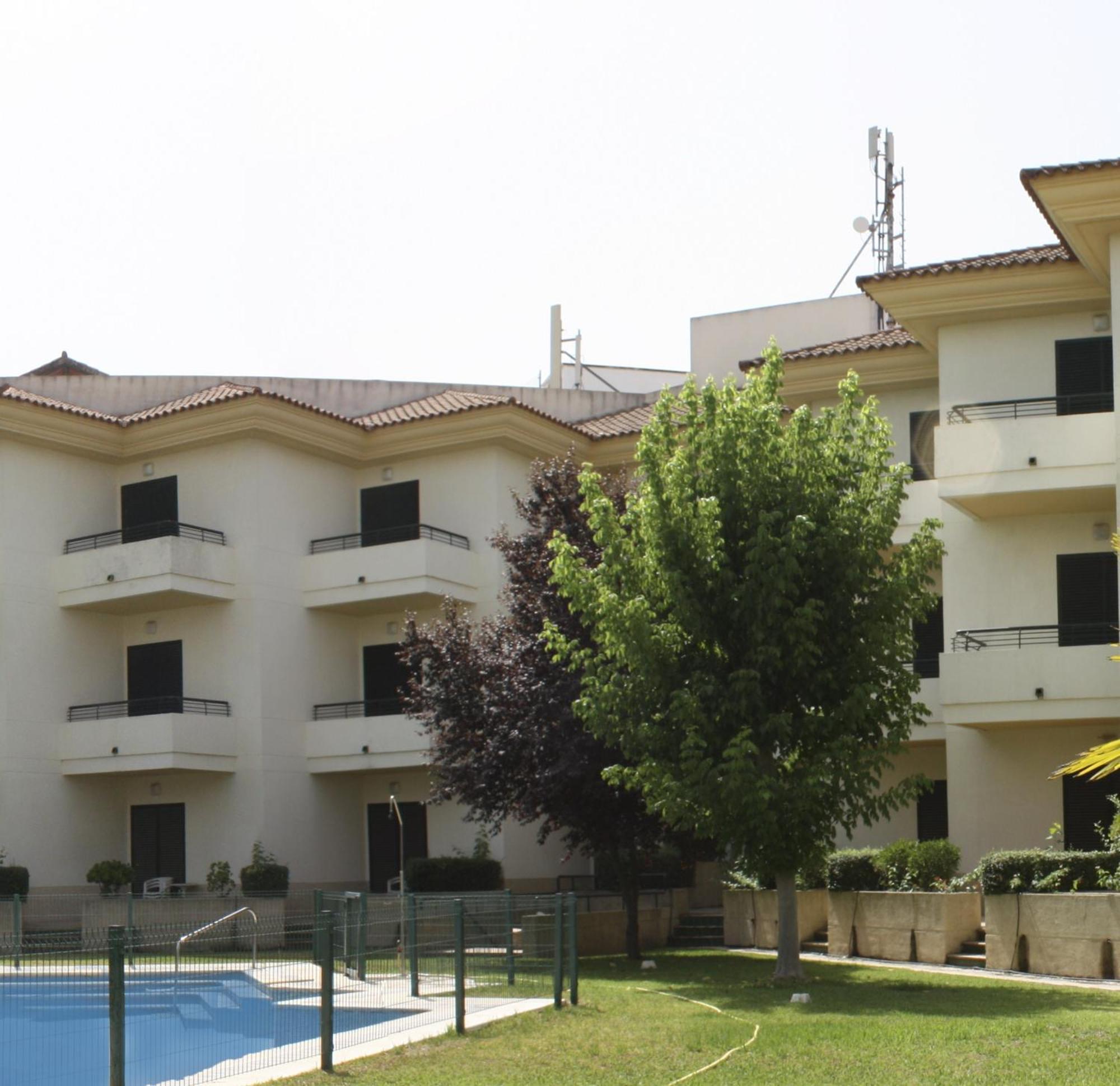 Hospedium Hotel Apartamentos Simon Verde Mairena del Aljarafe Exterior photo